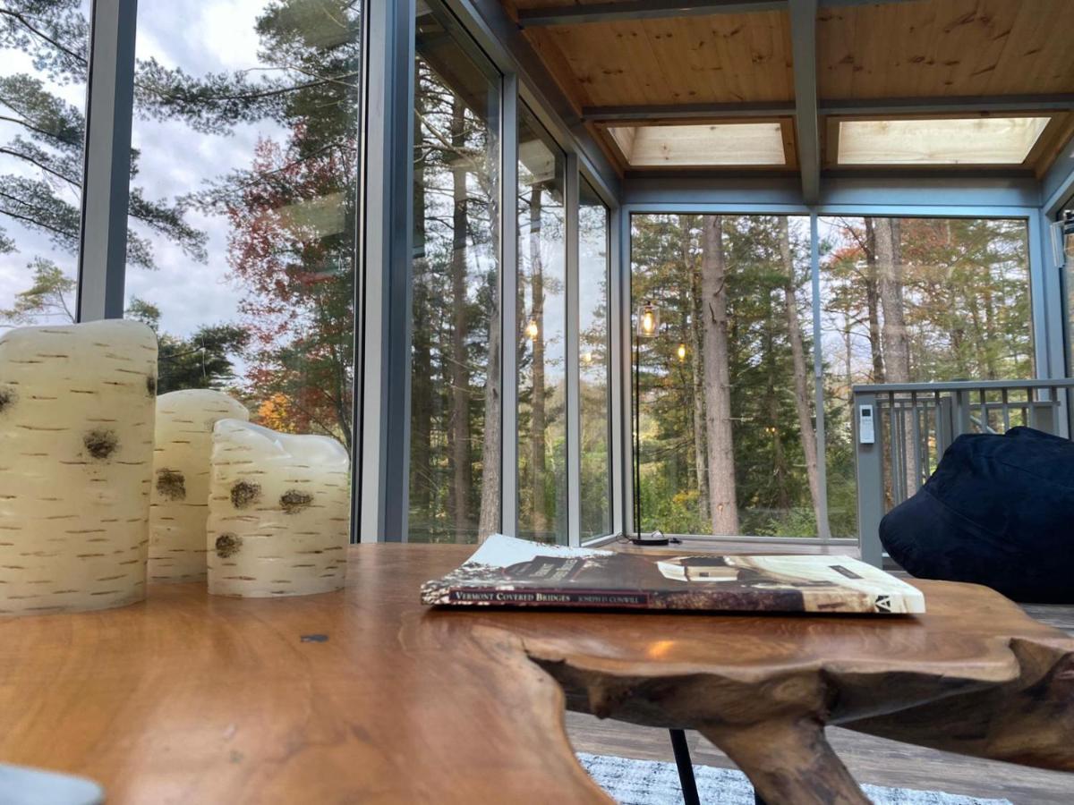 Vermont Mirror House Villa Guilford Exterior photo